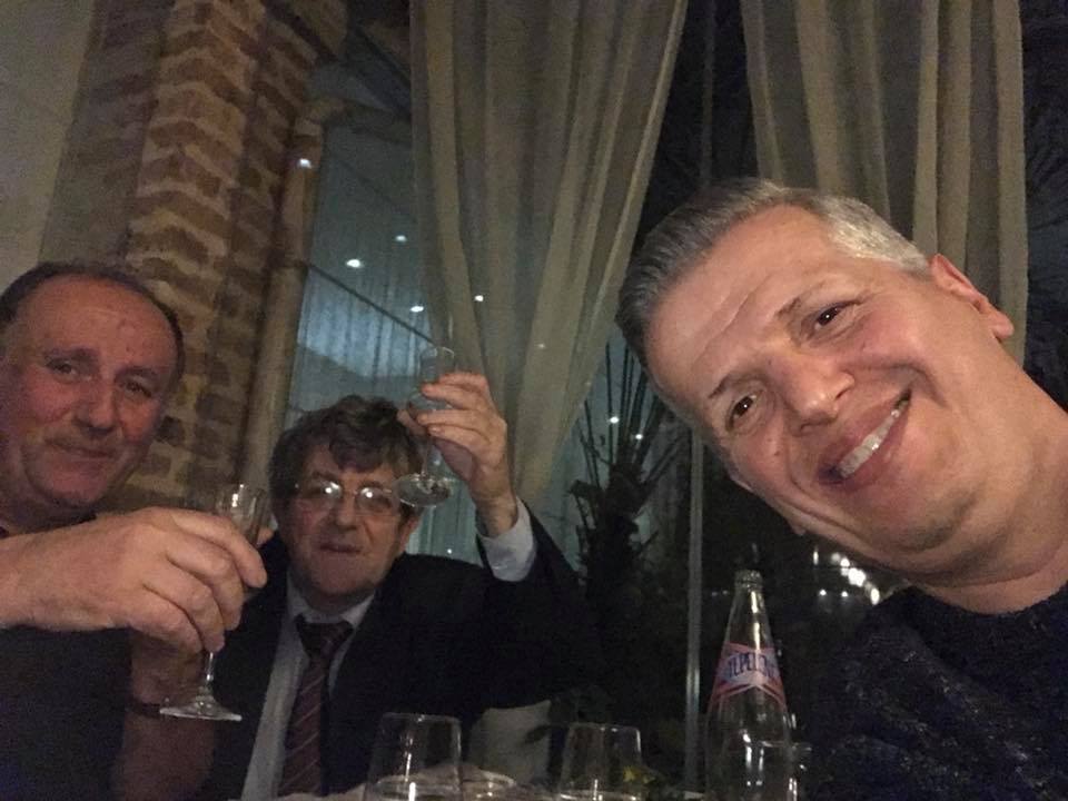 Shpëtim Saraçi dedikim prekës për Aleksandër Lalon: “Na e bëre me hile… do bënim 1 koncert të madh LIVE së bashku”