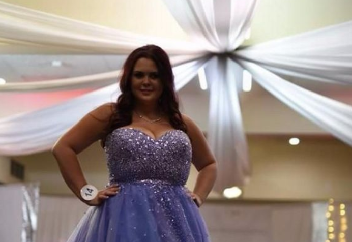 FOTO GALERI/ Apeli i 23-vjeçares: Më ndihmoni, po më “shpërthen” gjoksi