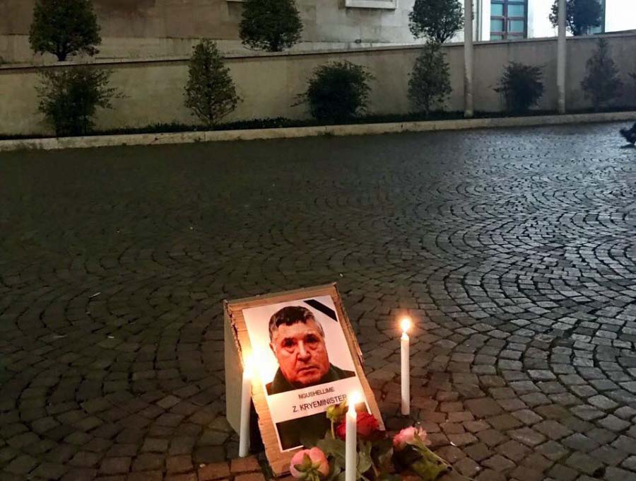 FOTO GALERI/ FRPD ngushëllon Edi Ramën për vdekjen e Toto Riina-s