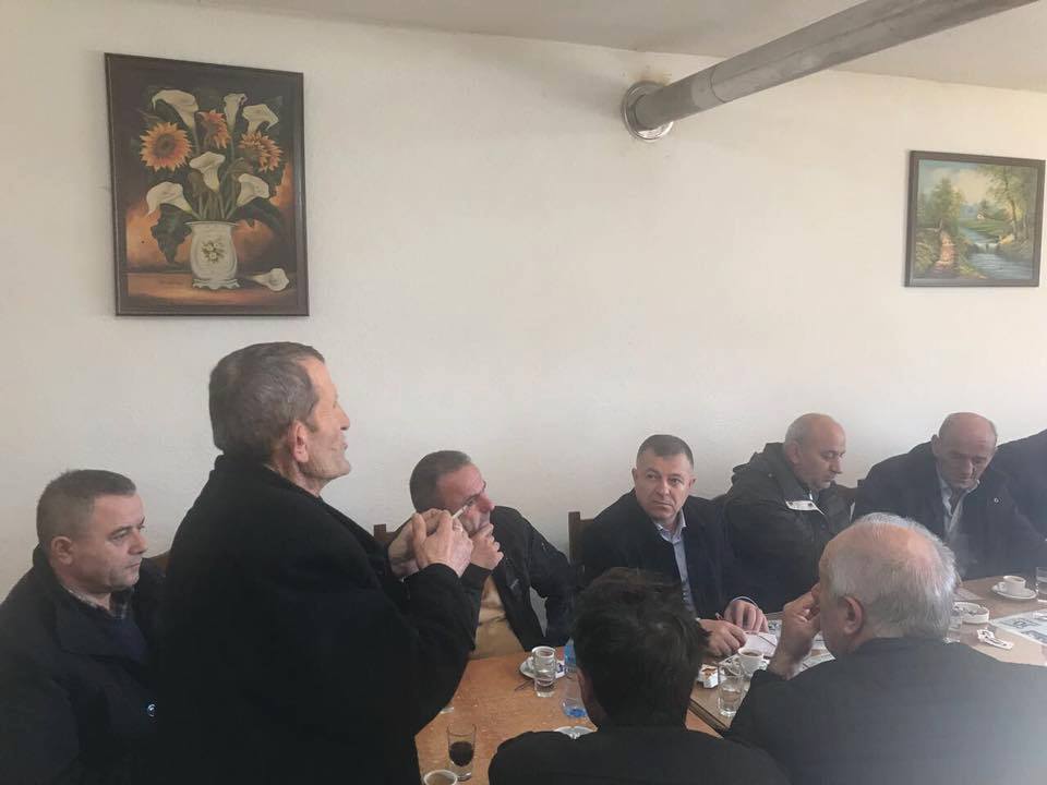 FOTO/ HEC-i i Lashkizës, lë Zall-Dardhën në Dibër pa ujë  të pijshëm, banorët firmosin peticion