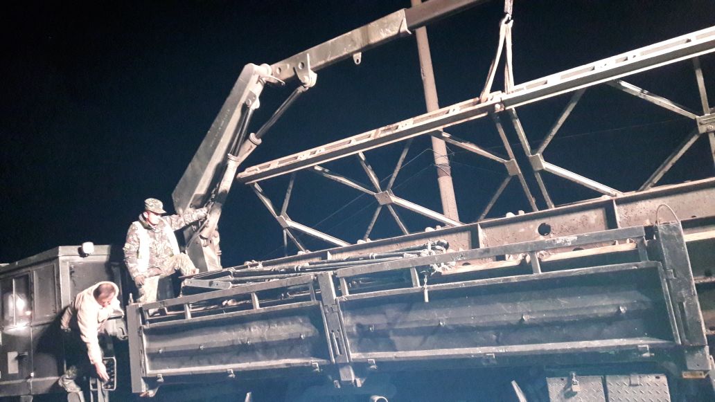 FOTO GALERI/ Darëzeza e përmbytur “zgjohet” me urë të re, rreziku nga Vjosa mbetet i madh, ja situata në terren…