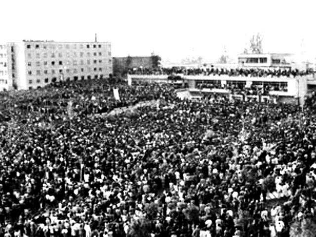 ASTRIT PATOZI/ Gëzuar 8 Dhjetorin si ditë pushimi!