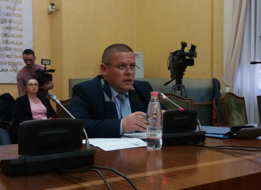 EMRI & FOTO/ Kandidati i parë për kryeprokuror: Duke qenë i përkohshëm nuk kam bërë një platformë