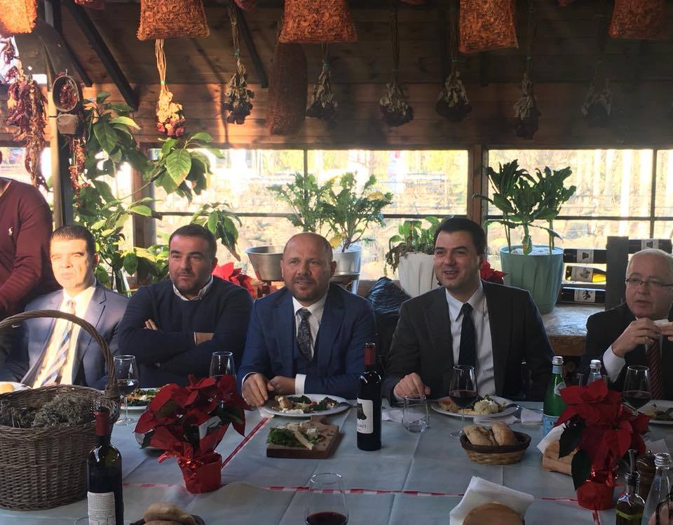 Takimi me Lu pasohet nga ai me krerët e PD në rrethe, Basha: I prijmë revoltës popullore, ndalim Ramën me protesta