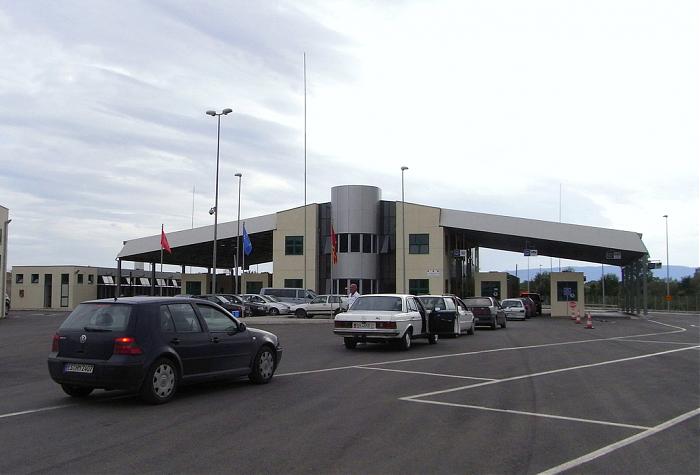 Bllokohet Qafë-Thana, opozita maqedonase del në protestë në orën 17.00 – 18.00