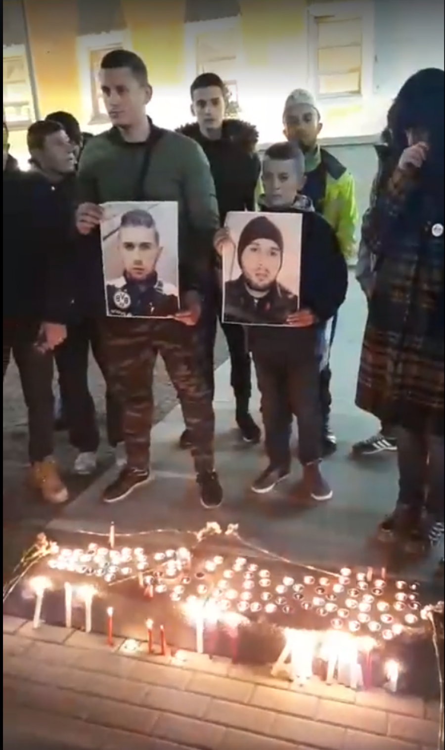 VIDEO & FOTO GALERI/ Homazhe para zyrës së Ramës për vrasjen e Florenc Beqiraj, mesazhet prekëse