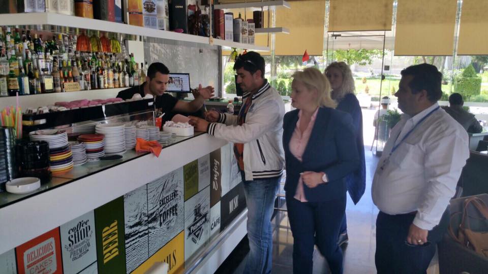 UNIKALE & FOTO GALERI/ Gjirokastër, të gjithë punonjësit e një institucioni, akuzohen masivisht për shpërdorim detyre