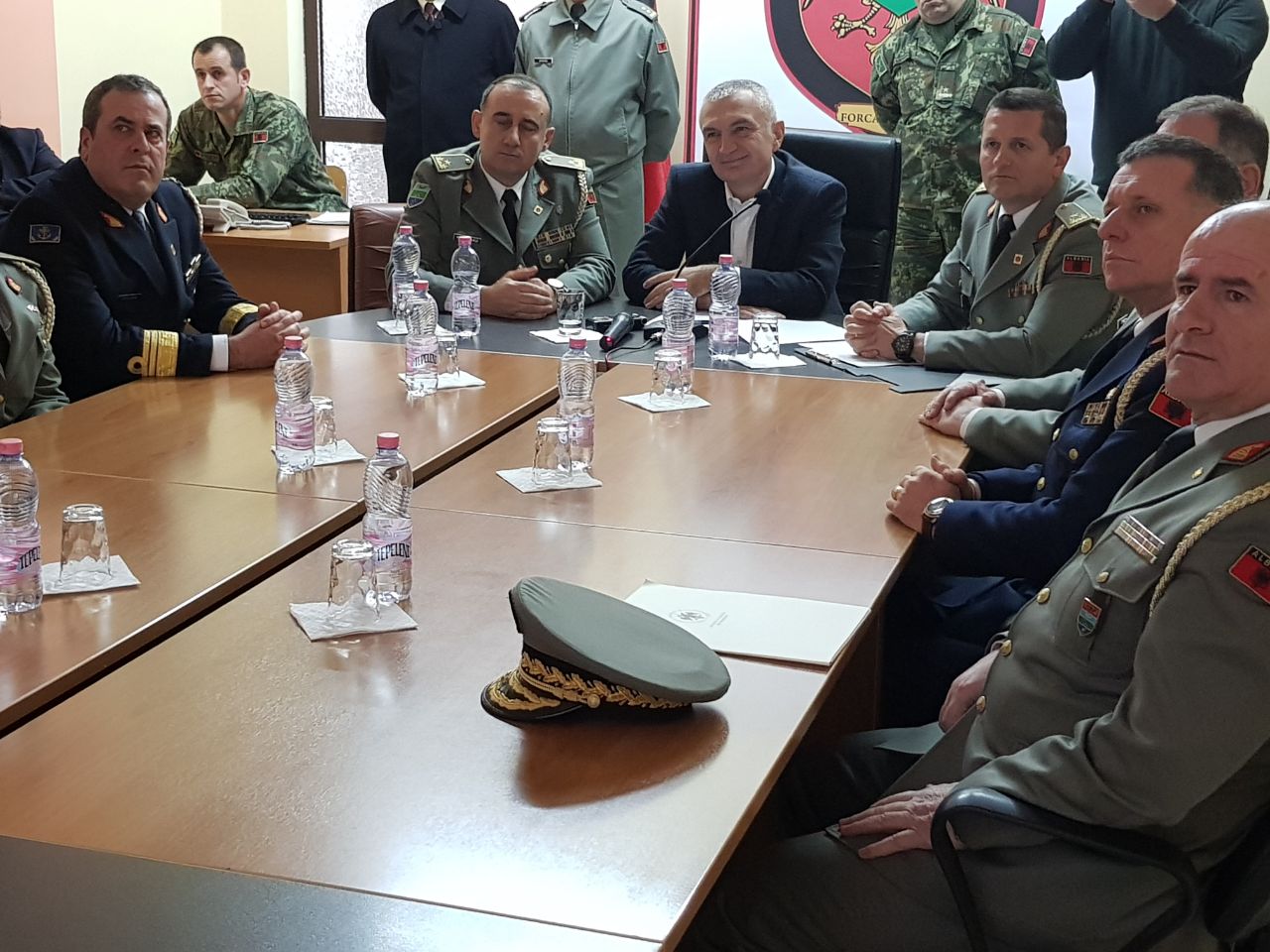 FOTO/ Meta videokonfrencë  me misionet paqeruajtëse shqiptare: Mbështetje dhe solidaritet