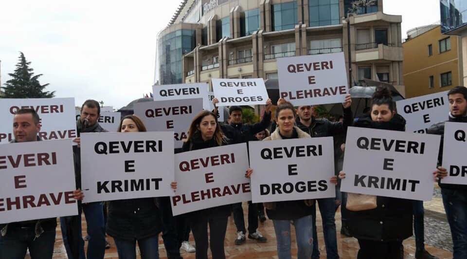 Policia dhunë ndaj protestuesve në Shkodër, Berisha paralajmëron Ramën…