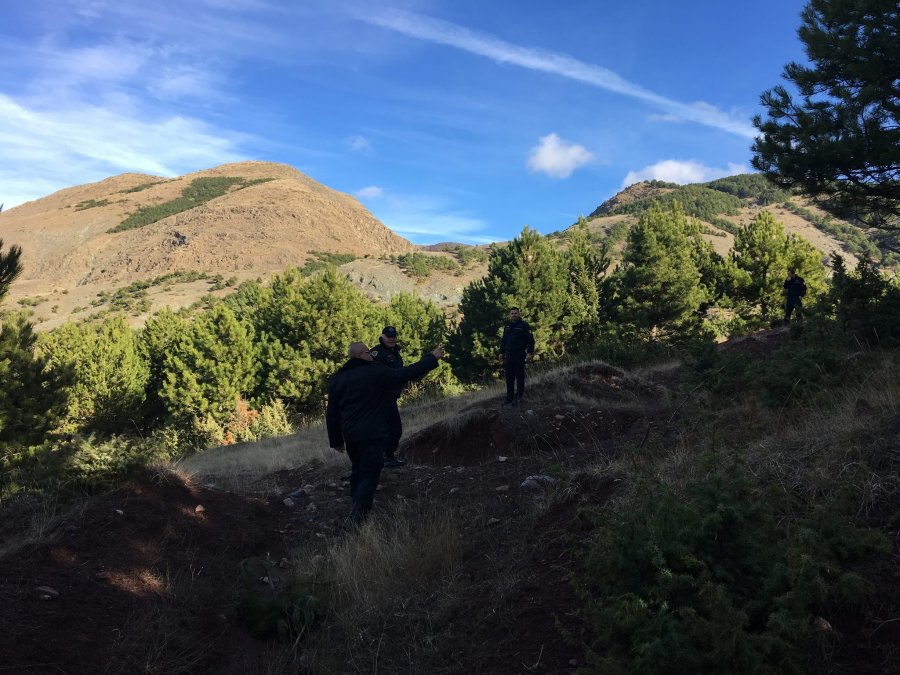 Amerikanët stërvisin policët shqiptarë si të bllokojnë kontrabandën e armëve nga kufiri