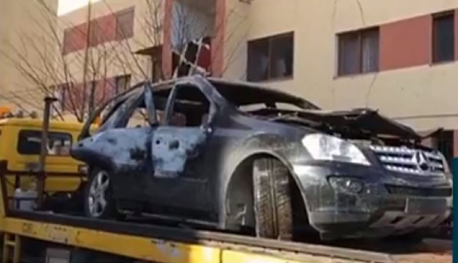 FOTO/ Atentat i mirëpërgatitur në Elbasan, makina kishte targa falso të njëjta me ato të fqinjit të Çapjave