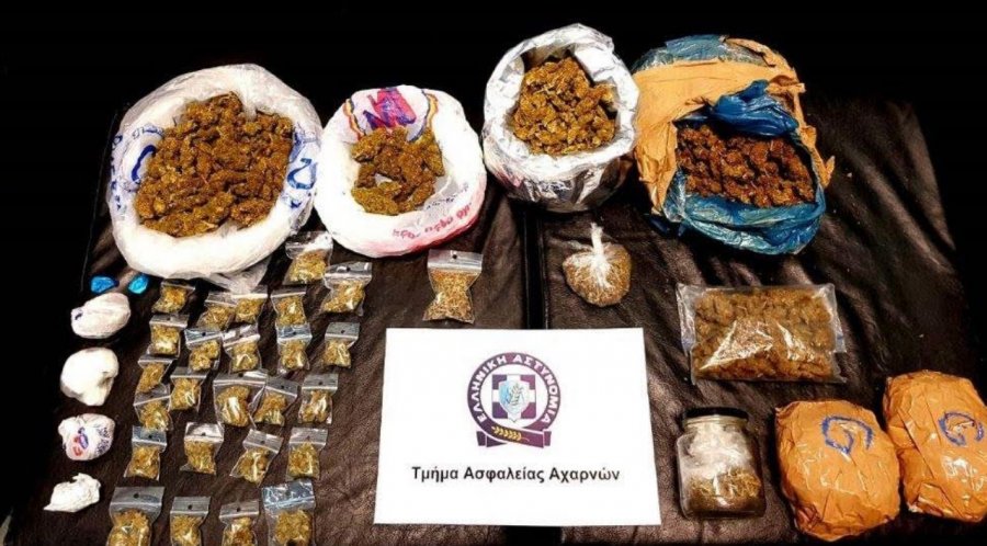 FOTO/ Greqi, shkatërrohet një tjetër banda greko-shqiptare e trafikut të drogës