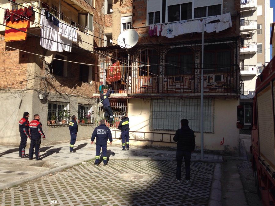 FOTO/ Tragjike në Vlorë, dy persona gjenden të vdekur, janë asfiksuar nga gazi