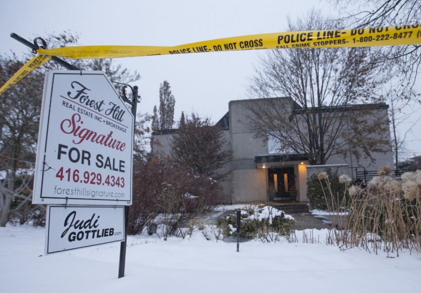 FOTO GALERI/ Miliarderi dhe gruaja e tij gjenden të vdekur në shtëpi