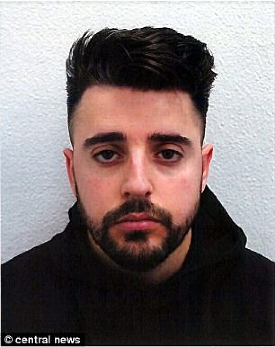 FOTO GALERI/ Çanta plot me stërlina, anglezët habiten kur shohin vendin ku fshihnin drogën shqiptarët