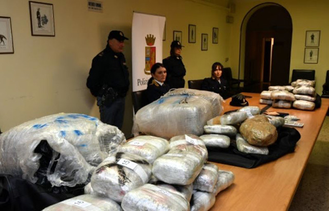 FOTO/ Itali, arrestohet shqiptari me 600 mijë euro marijuanë