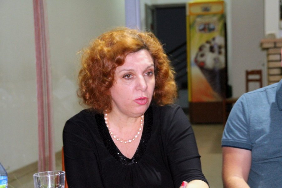 Deputetja që udhëtoi me Habilajt jep premtimin: Do dëmshpërblejmë të përmbyturit në Tiranë