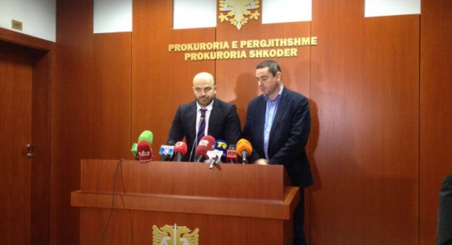 FOTO/ Flamur Vezaj i bën ‘vetting’ kandidatëve për Kryeprokuror: Bëmat e tyre, nga lirimi i Lul Berishës tek kanabisi e korrupsioni