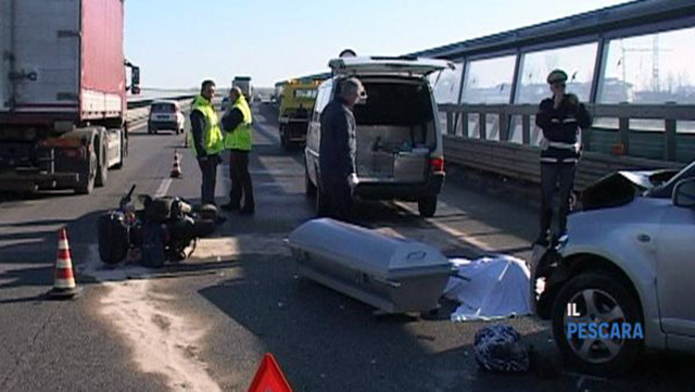 FOTO/ Itali, aksident me vdekje, humb jetën kamionisti