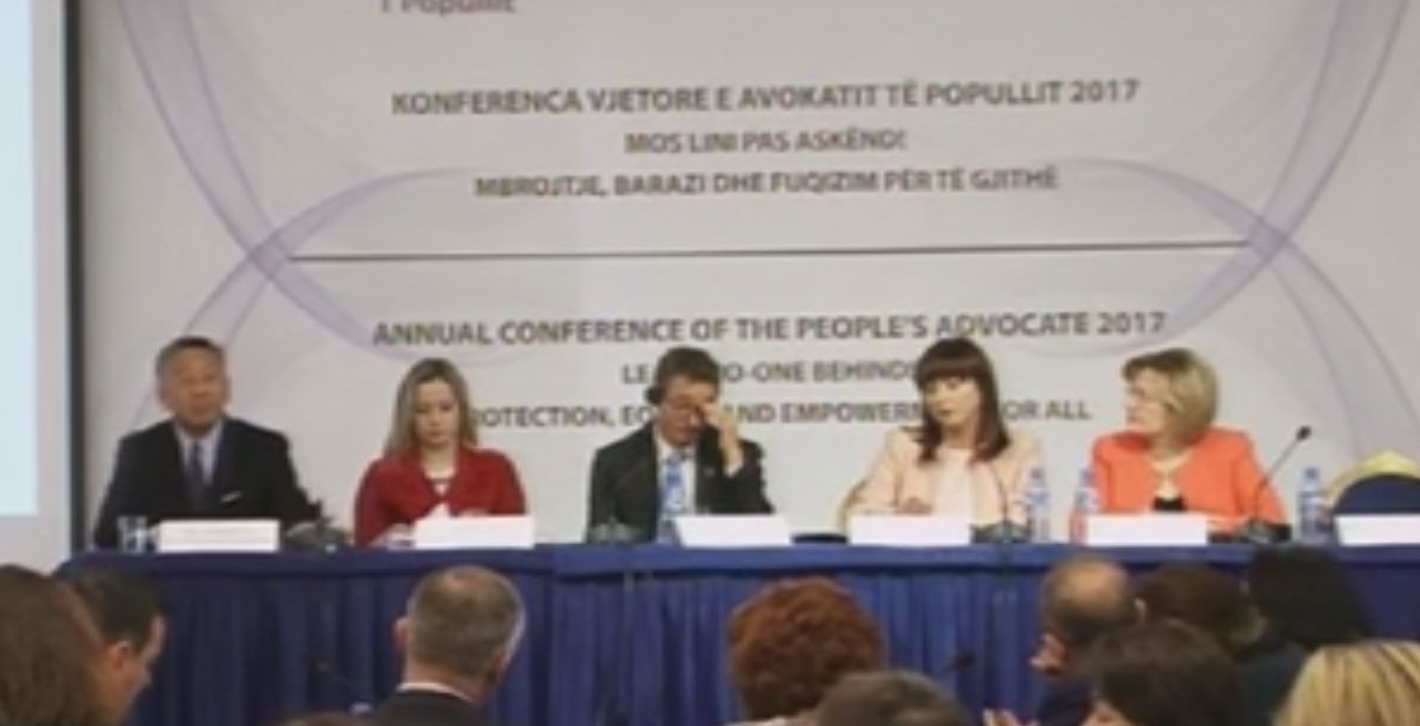 FOTO/ Zbuten tonet, Donald Lu kërkon një Kryeprokuror të zgjedhur me bashkëpunim nga palët