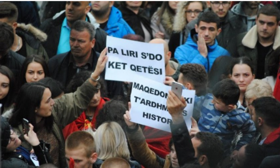 Zbardhja e misterit, familjarët e ‘Grupit Kumanova’ mirëpresin Zoran Zaev në Kosovë