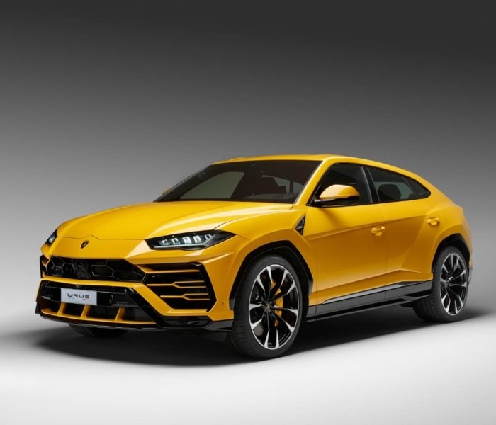 FOTO GALERI/ “Lamborghini” prezanton SUV-in e tij të parë