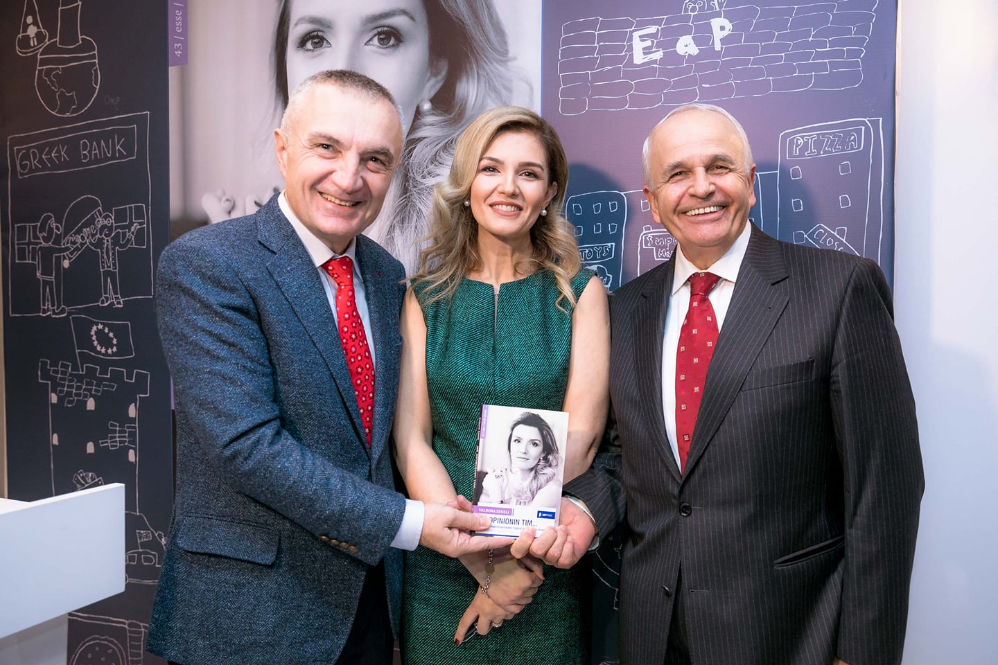 VALBONA ZENELI/Analistja e “Marshall” publikon librin në Tiranë