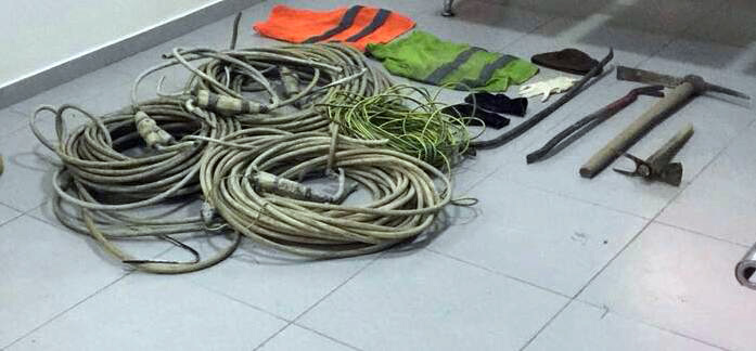 EMRA & FOTO GALERI/ Tiranë, arrestohen 3 persona, tmerri i vjedhjeve të kabujve elektrik dhe aksesorëve të automjeteve