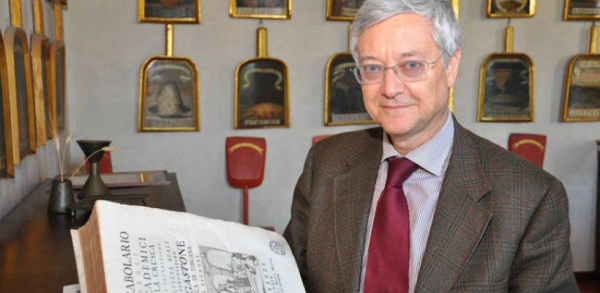 Meraku i rrallë i akademikëve italianë, fushata zgjedhore po dëmton italishten