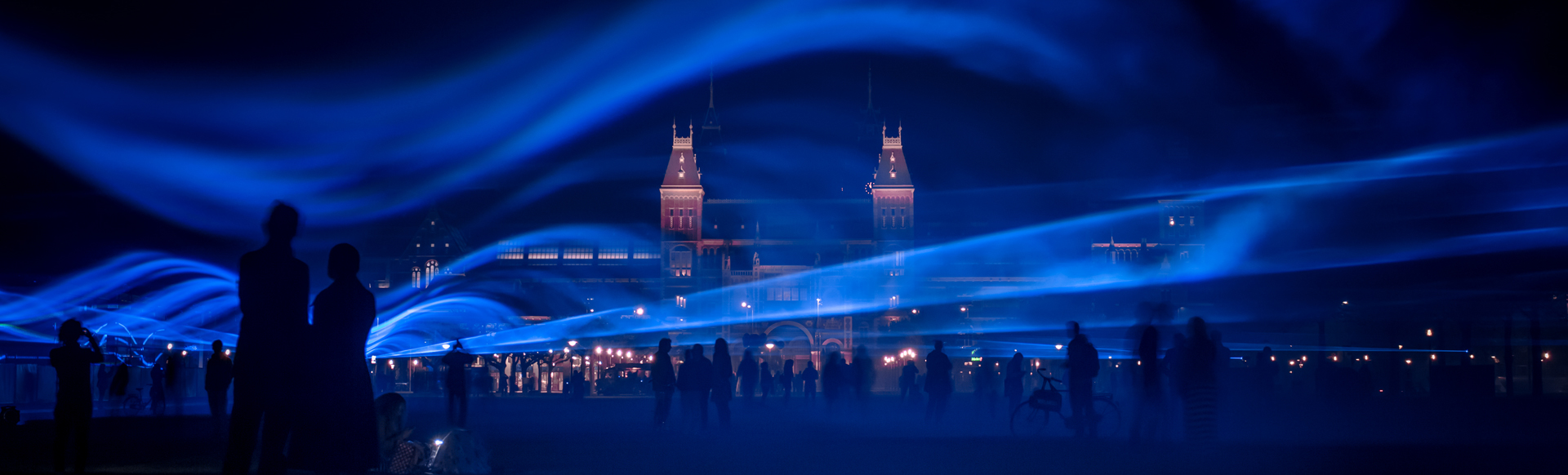 FOTO GALERI/ Festivali i dritave, pamje të rralla në mes të Londrës
