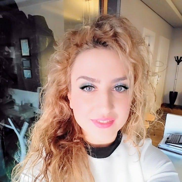 FOTO/ Kjo eshte drejtoresha e re e burgut te grave