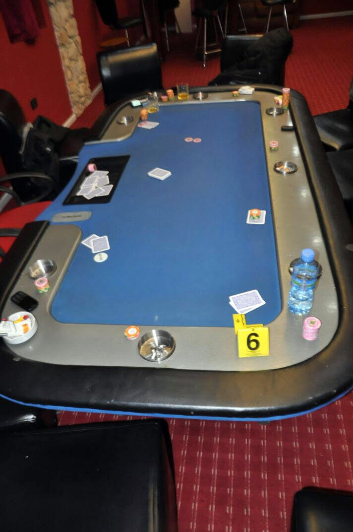 EMRI & FOTO GALERI/ Kurbin, arrestohet shpërndarësi i kokainës në kazino, “merr në qafë” edhe pronarin