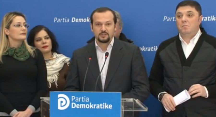 Këshilltarët e PD e thonë sërish: Rritja e cmimit të ujit, akt korruptiv i Velisë