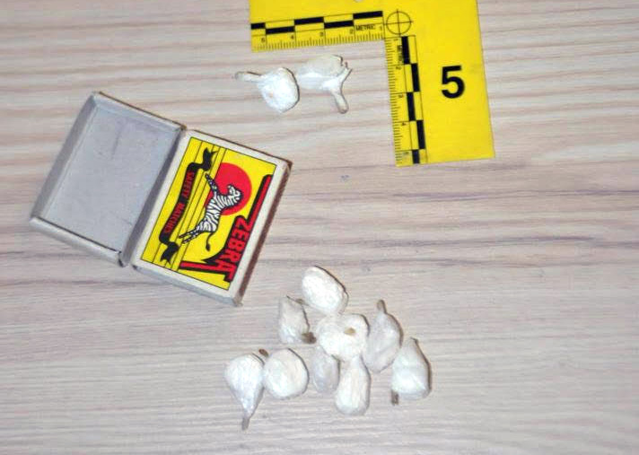 EMRI & FOTO GALERI/ Kurbin, arrestohet shpërndarësi i kokainës në kazino, “merr në qafë” edhe pronarin