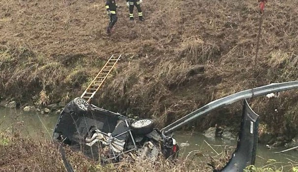 EMRI & FOTO GALERI/ Itali, aksident tragjik, vdes gruaja shqiptare e majorit të karabinierëve në Cremona