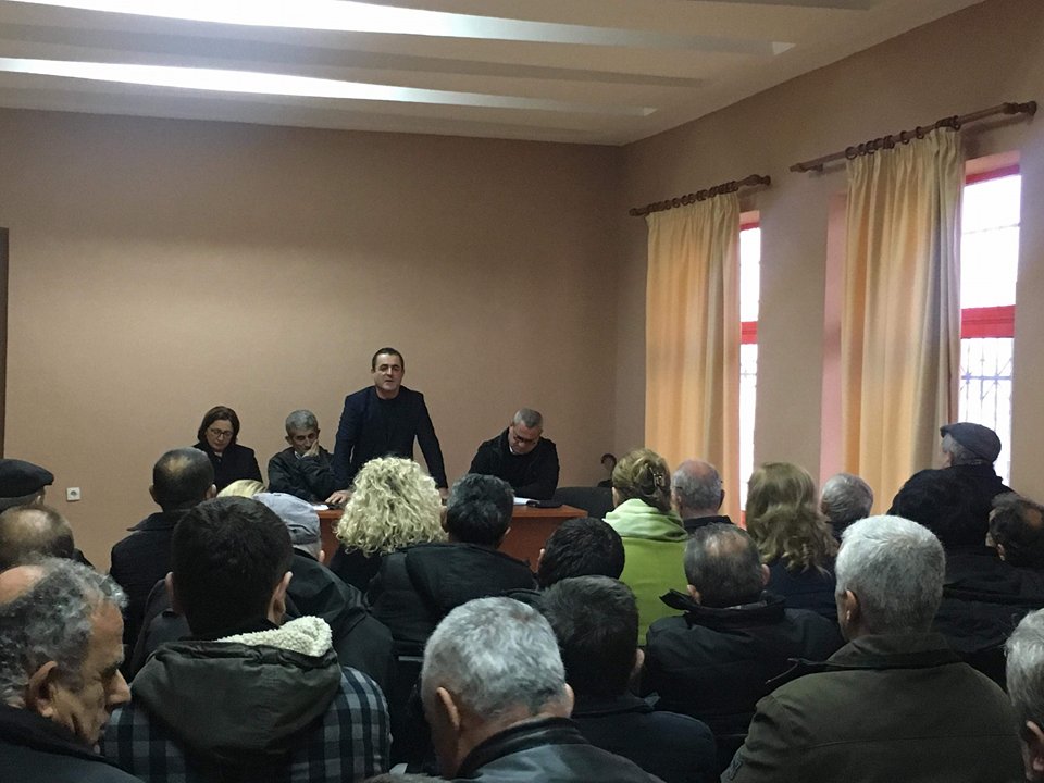 Të përndjekurit politikë mbështesin aksionin opozitar për rrëzimin e qeverisë