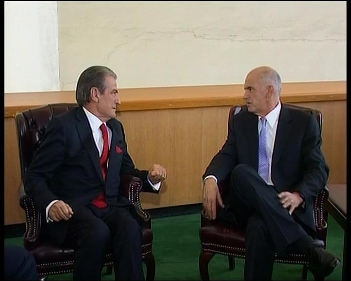 “Rama heq mbathjet dhe i fal Greqise fushat me te medha te gazit dhe naftes te Jonit”