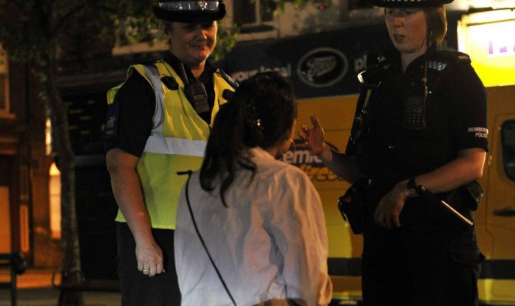 Prostituta kthehet “në punë” 30 minuta pas lindjes