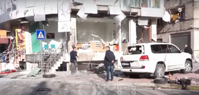 VIDEO/ Shkoder, drejtori i policise e degjoi shperthimin ndersa mbante fjalim, ja si reagoi