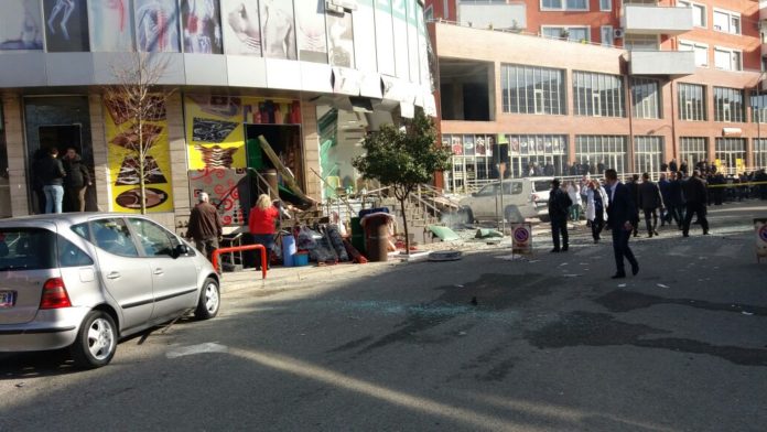 FOTO/ Ja si eshte shkaterruar ndertesa nga shperthimi ne Shkoder