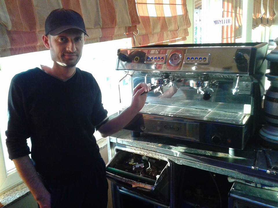 EMRI & FOTO GALERI/ Ndahet tepsia në Shkodër, banakieri bëhet drejtor i Hipotekës