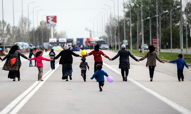 IRONIA THERËSE/ “The Guardian”: Shqipëria do hyjë në BE gjatë presidencës turke… Domethënë: Asnjëherë