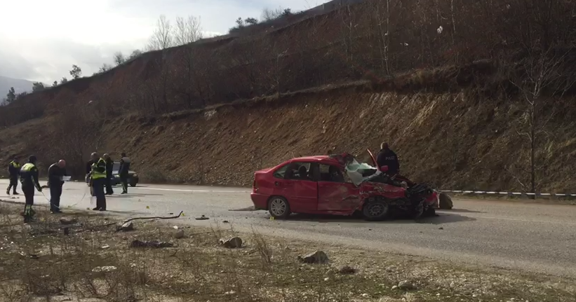 FOTO/ Kukës, përplasen dy automjete, vdes një person