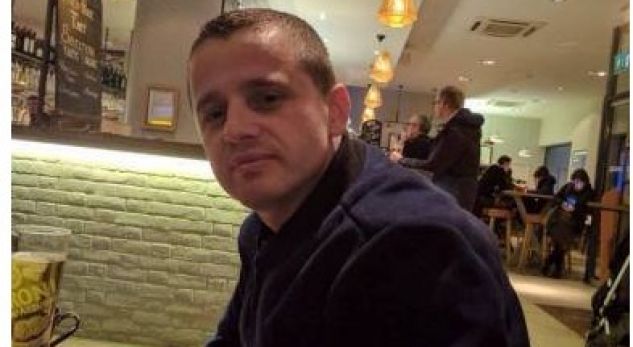 DOSJA & FOTO/ Kanosi prokuroren dhe gjyqtaren, ekstradohet nga Britania 36-vjeçari