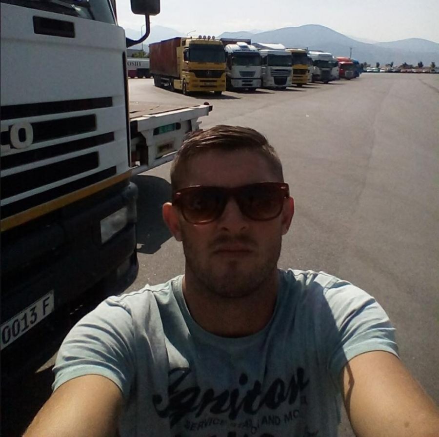 DETAJE & FOTO GALERI/ Kokaina në Durrës, ja shoferi dha kamioni ku u bllokua droga