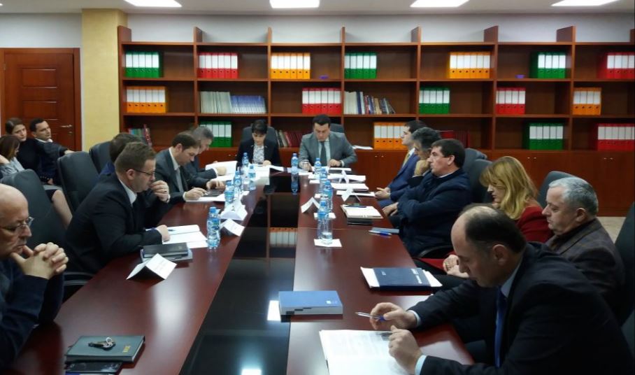 Kryeprokuroja nis turin e analizave nga “shtëpia e saj”