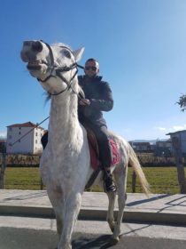 EMRI & FOTO GALERI/ Pogradec, prangoset luftëtari i ISIS, pengmarrës dhe ish-anëtar bande