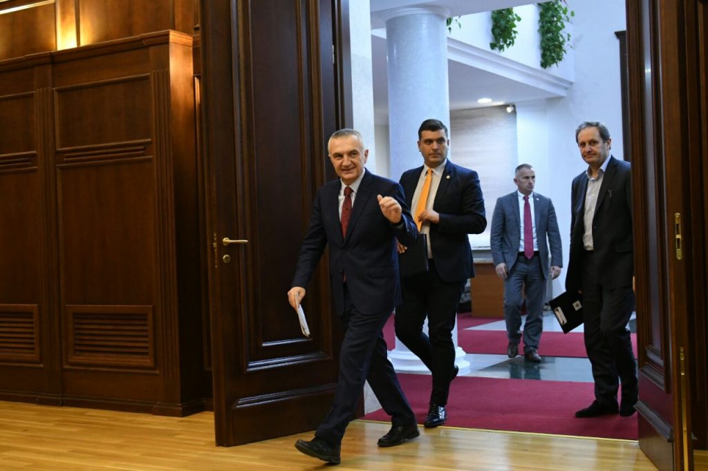 DEKLARATA/ Refuzimi i plotfuqishmërisë për marrëveshjen me Greqinë, MEPJ po “bën detyrat e shtëpisë” që ju la Presidenti