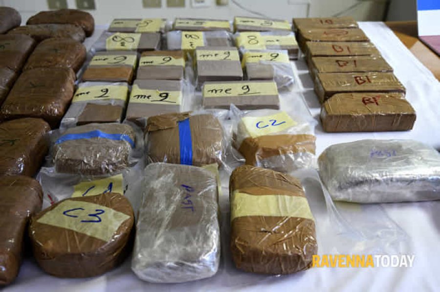 FOTO GALERI/ Itali, sekuestrohen 41 kg heroinë e cila “fliste edhe shqip”