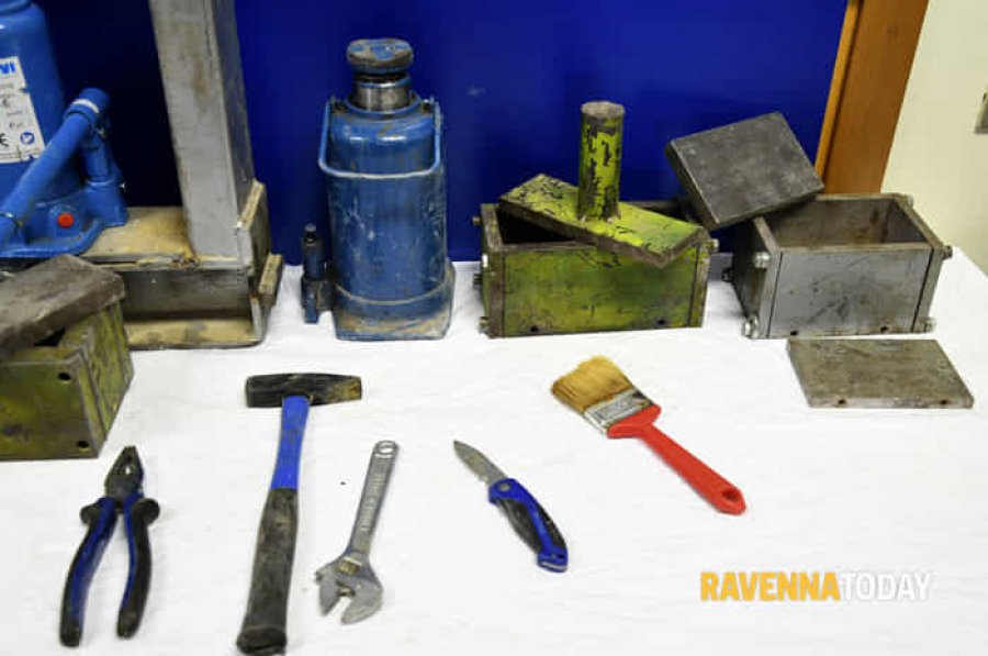 FOTO GALERI/ Itali, sekuestrohen 41 kg heroinë e cila “fliste edhe shqip”